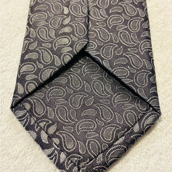 Brand New Stylish Tie By PAUL MALONE / Palm Beach - Picture 3 of 4
